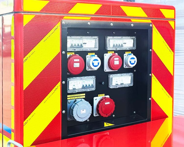 Flutlichtaggregat Feuerwehr 4 x 160 Watt