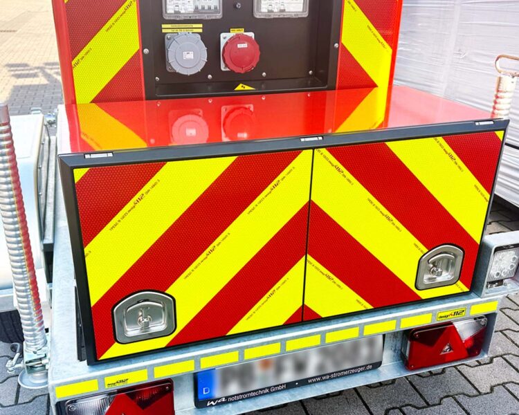 Flutlichtaggregat Feuerwehr 4 x 160 Watt
